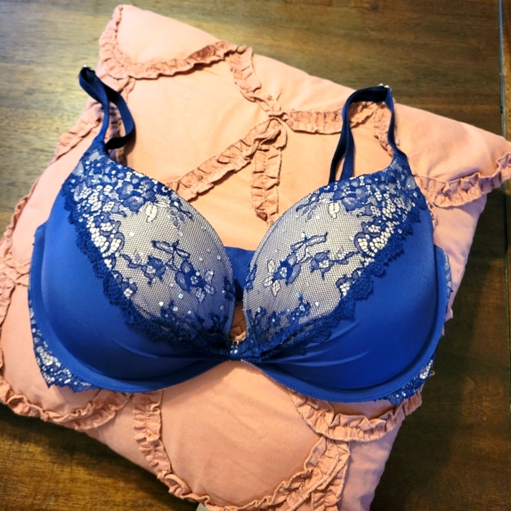 ❤️ NWOT Victoria's Secret Bras💙